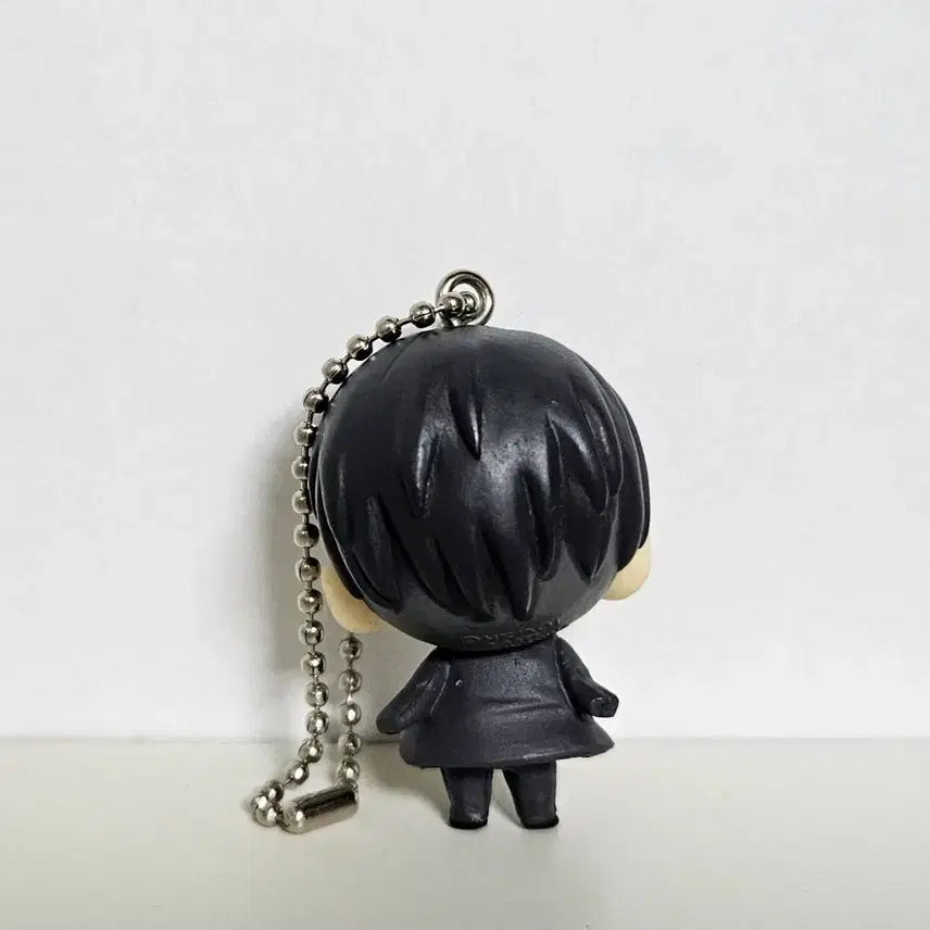 [BUNJANG] Attack on Titan Levi Formal Ver. Chimi Kara KORE Keychain / 진격의 거인 치미 카라코레 키링/ 리바이 정장ver.