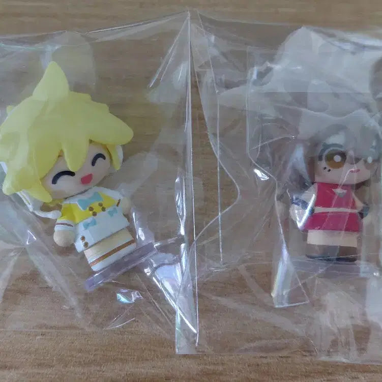 [BUNJANG] Vocaloid Surprise Mix Mini Figure Kagamine Len, Meiko Bundle Set / [일괄 가격] 보컬로이드 서프라이즈 믹스 미니 피규어 카가미네 렌, 메이코