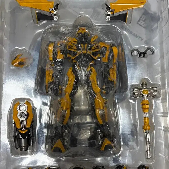 [BUNJANG] ThreeZero DLX Bumblebee The Last Knight / 트랜스포머 쓰리제로DLX 범블비 최후의기사