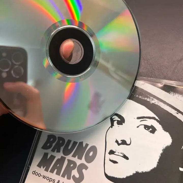 [BUNJANG] Bruno Mars Doo-Wops &amp; Hooligans CD / 브루노 마스 Doo-Wops &amp; Hooligans CD