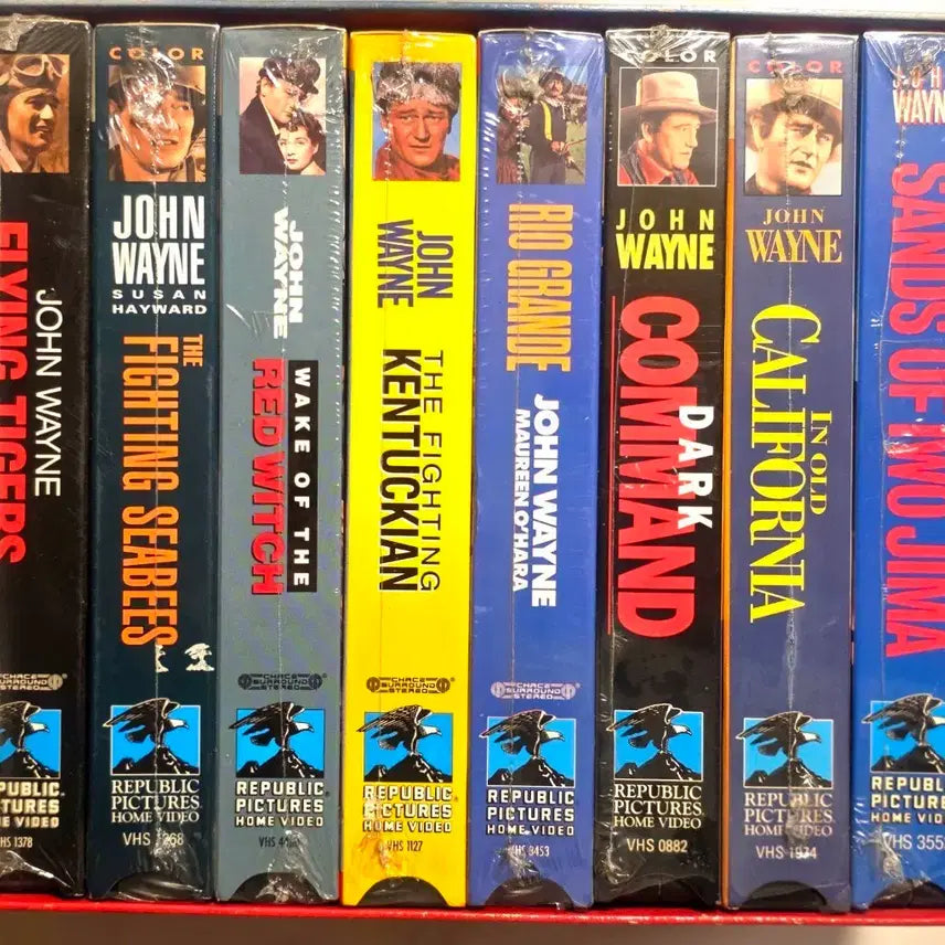 [BUNJANG] John Wayne Movie VHS Tape Set (8 Tapes) / 존 웨인 영화 VHS 비디오 테이프 8개 박스 John Wayne 죤웨인 죤 웨인 서부 전쟁 영화