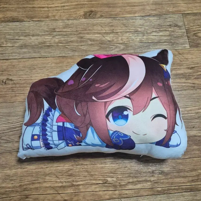 [BUNJANG] Uma Musume Tokai Teio Die-Cut Mini Cushion / 우마무스메 토카이 테이오 다이컷 미니 쿠션