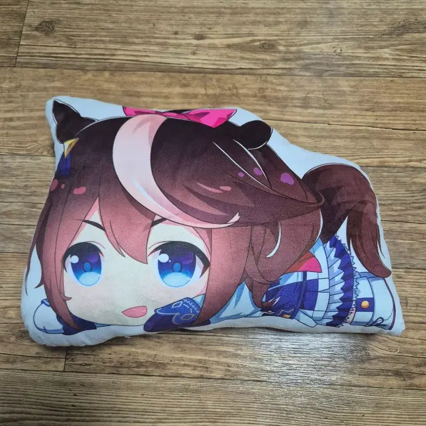 [BUNJANG] Uma Musume Tokai Teio Die-Cut Mini Cushion / 우마무스메 토카이 테이오 다이컷 미니 쿠션