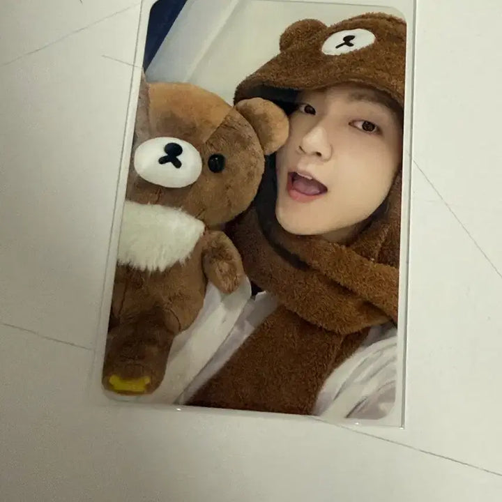 [BUNJANG] THE BOYZ Kevin "Bear Pajamas" Photocard / 더보이즈 케빈 곰돌이 포카