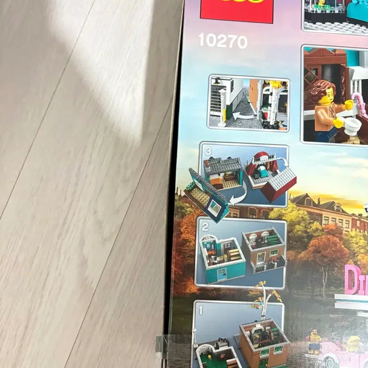 [BUNJANG] LEGO Creator Expert 10270 Bookshop / 레고 크리에이터 10270 북샵