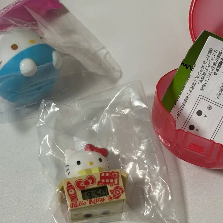 [BUNJANG] Hello Kitty Capsule Toy Desk Clock Series 3 / 헬로키티 탁상시계 캡슐 토이 3탄