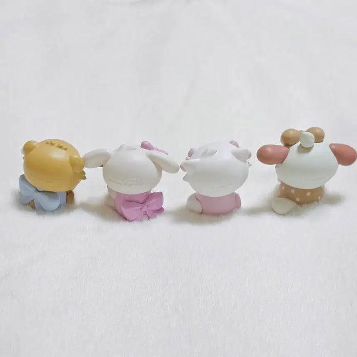 [BUNJANG] Miko Characters Mogumogu Party Gacha Full Set Figures / 미코 캐릭터즈 모구모구파티 풀세트 가챠 피규어