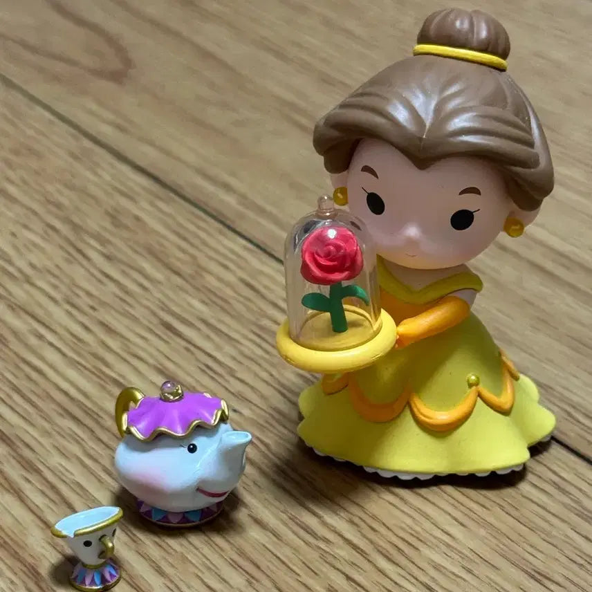 [BUNJANG] Pop Mart Disney Princess Belle Figure / 팝마트 디즈니 공주 - 벨