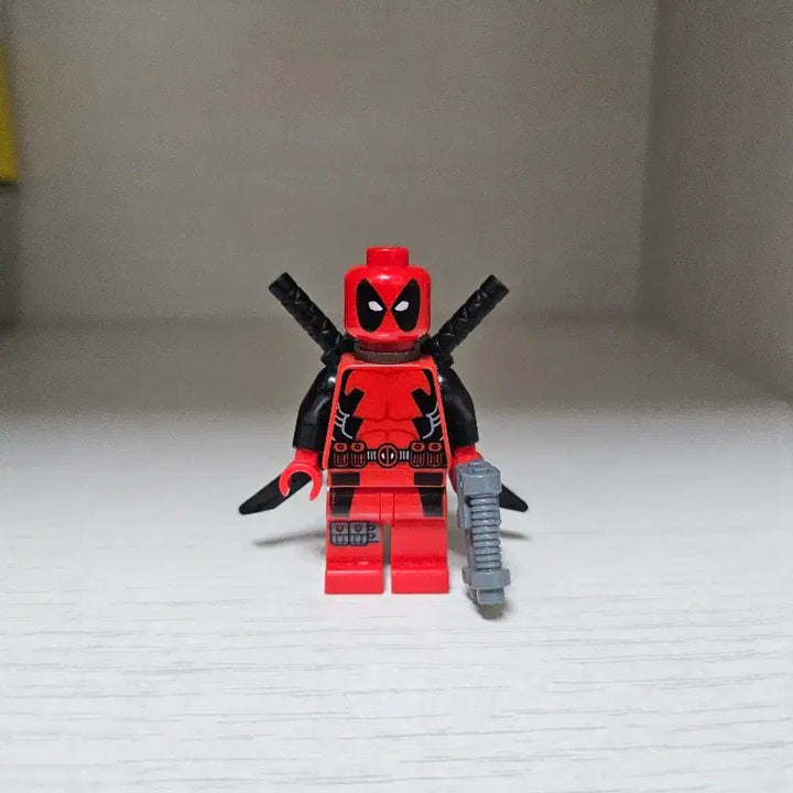 [BUNJANG] LEGO Marvel Wolverine/Magneto/Deadpool Figure Set (6866) / 레고 마블 울버린/매그니토/데드풀 피규어 (6866)