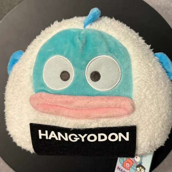 [BUNJANG] Sanrio Hangyodon Gimbap Plush Keychain / 산리오 한교동 삼각김밥 인형 키링 중형인형 마스코트