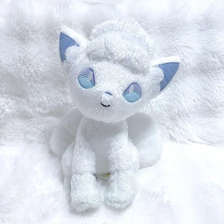 [BUNJANG] Pokemon 2018 Alolan Vulpix Plush (30cm) / 포켓몬 2018년도 알로라 식스테일 인형