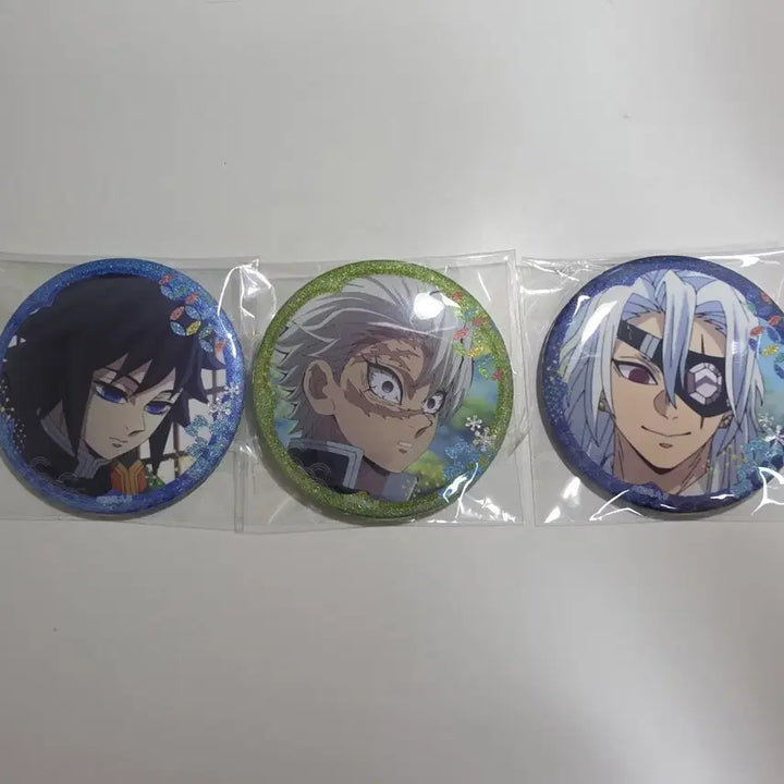 [BUNJANG] Demon Slayer Glitter Can Badge Set / 귀멸의칼날 굿즈 글리터 캔뱃지 3종