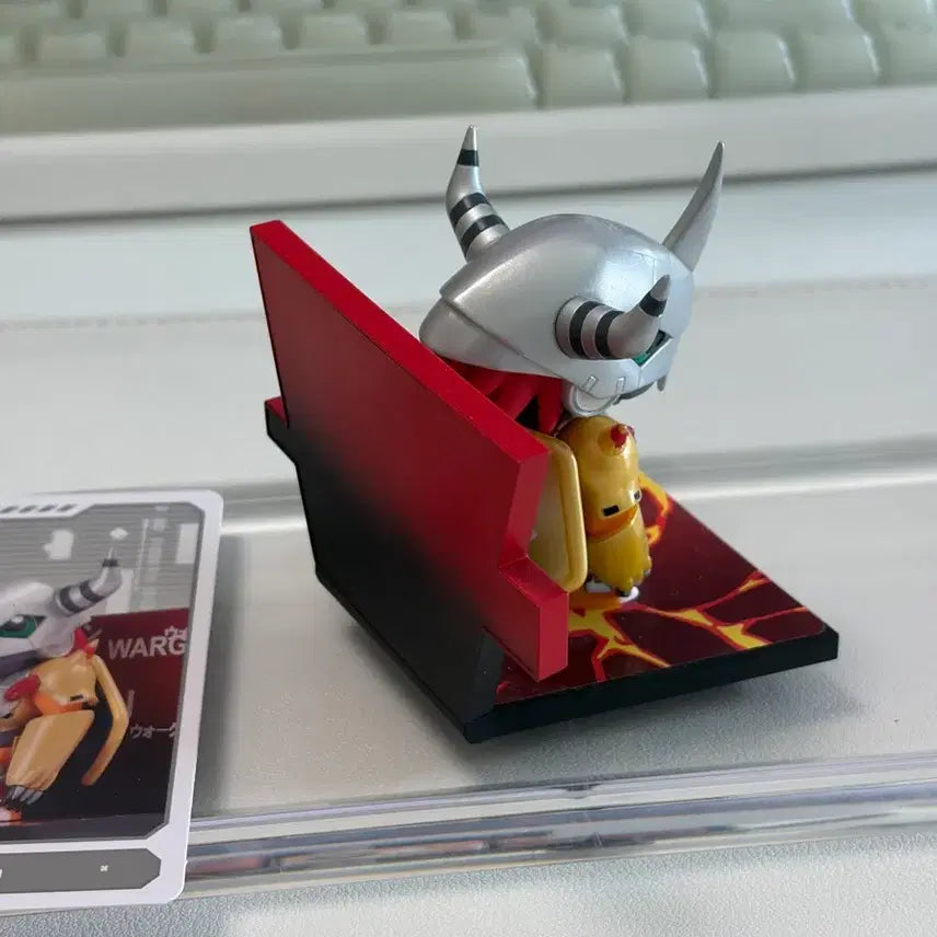 [BUNJANG] Pop Mart Digimon Wargreymon Figure / 팝마트 디지몬 워그레이몬 피규어