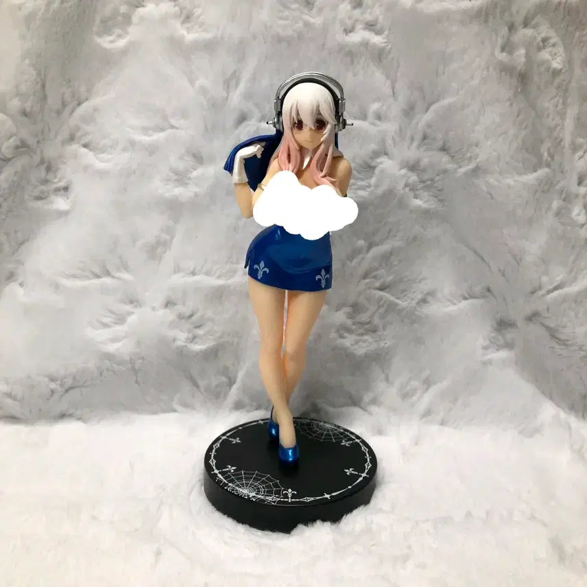 [BUNJANG] Super Sonico Holy Girl Blue Figure / (급처) 슈퍼소니코 후류 홀리걸 블루 고전 미소녀 피규어