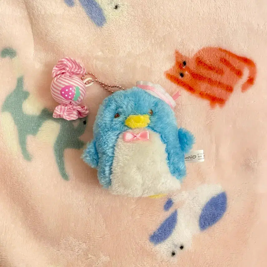 [BUNJANG] Sanrio Classic Kitty Tuxedo Sam Penguin Plush Mascot / 산리오 고전 키티 턱시도샘 팽귄 인형 마스코트