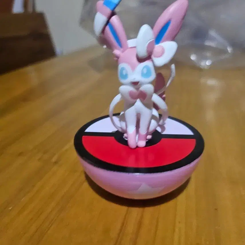 [BUNJANG] Pokemon Sylveon Gacha Figure / 포켓몬스터 가챠 님피아