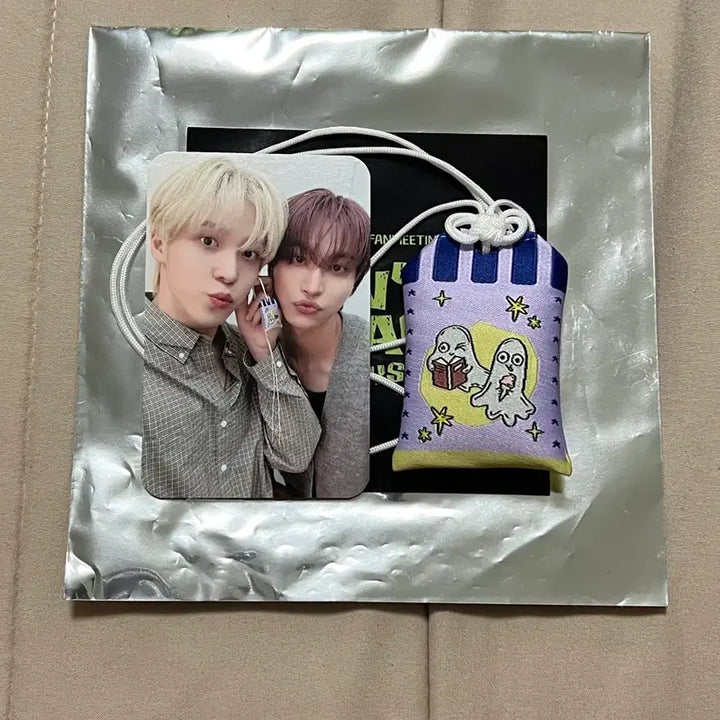 [BUNJANG] ATEEZ Yunho Seonghwa Ozomori Photocard Set / 에이티즈 팬미팅 오마모리 포카 윤호 성화 세트