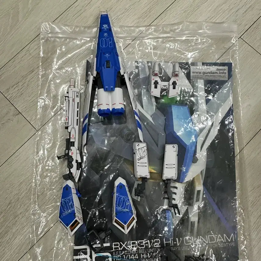 [BUNJANG] RG Hi-Nu Gundam Megaba Zhuuka Launcher Fin Funnel Effect Set / RG 하이뉴 건담 메가바주카런처 핀판넬 이펙트 세트, 이펙트 윙즈 hws