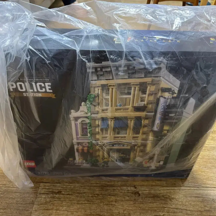 [BUNJANG] LEGO Creator Expert Police Station 10278 / 레고 10278 모듈러 경찰서