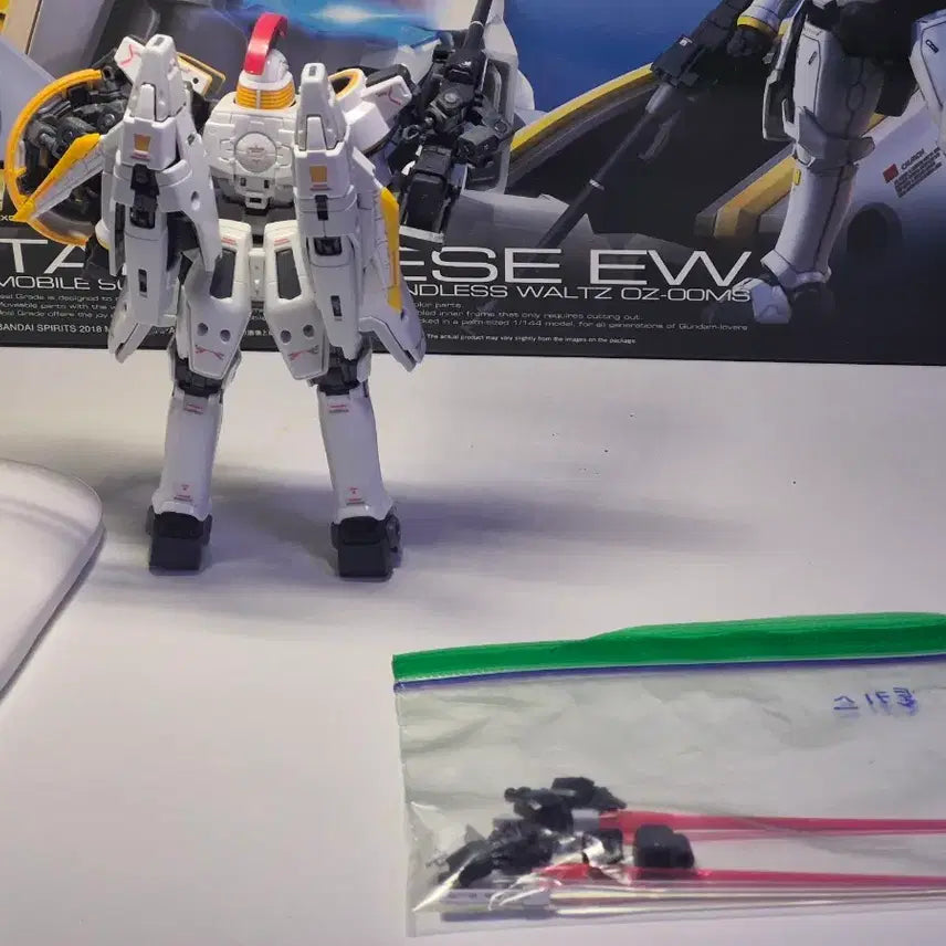 [BUNJANG] RG Gundam Tallgeese EW Model / 톨기스 rg건담 팔아요