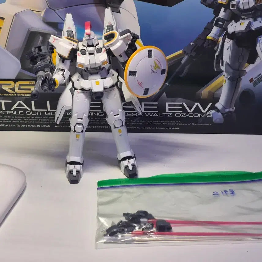 [BUNJANG] RG Gundam Tallgeese EW Model / 톨기스 rg건담 팔아요