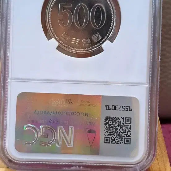 [BUNJANG] 2022 500 Won Coin, Graded MS67 / *2022년 500주 67등급