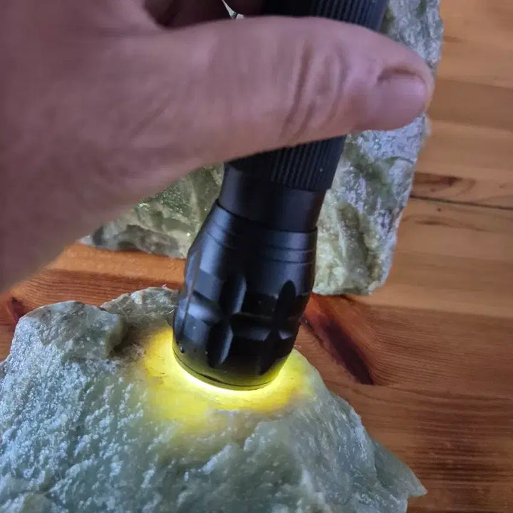 [BUNJANG] Chuncheon Jade Raw Stone (8kg) / 춘천옥원석 8kg