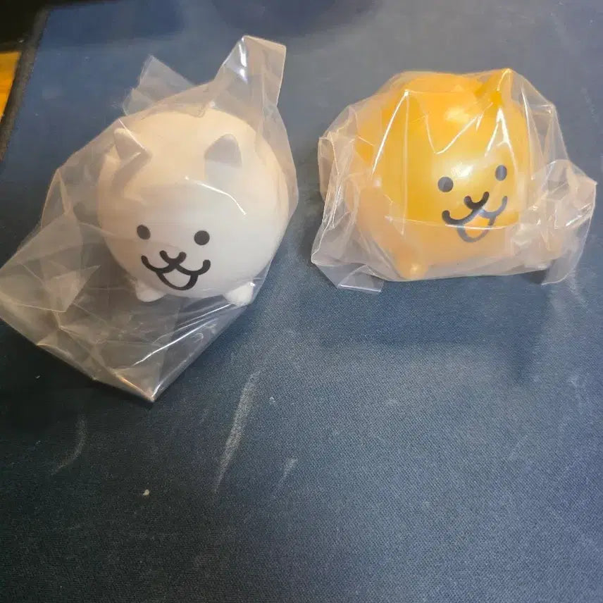[BUNJANG] Bandai Nyan-ko Daisensou Light Mascot Set / 가샤폰 냥코 대전쟁 라이트 마스코트 2종