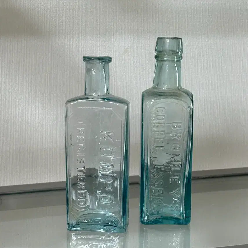 [BUNJANG] Vintage Reagent Bottles Set of 2 / 빈티지 시약병 2개일괄