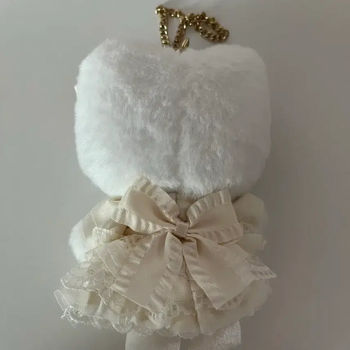 [BUNJANG] Sanrio Hello Kitty Shortcase Plush Keychain / 산리오 헬로키티 쇼트케이스 인형 키링