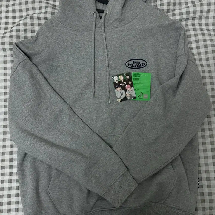 [BUNJANG] Team PLAVE Heather Grey Hoodie M with Big Hologram Photocard / 팀 플레이브 후드티 그레이 M + 빅포카 TEAM PLAVE HOODIE HEATHER GREY