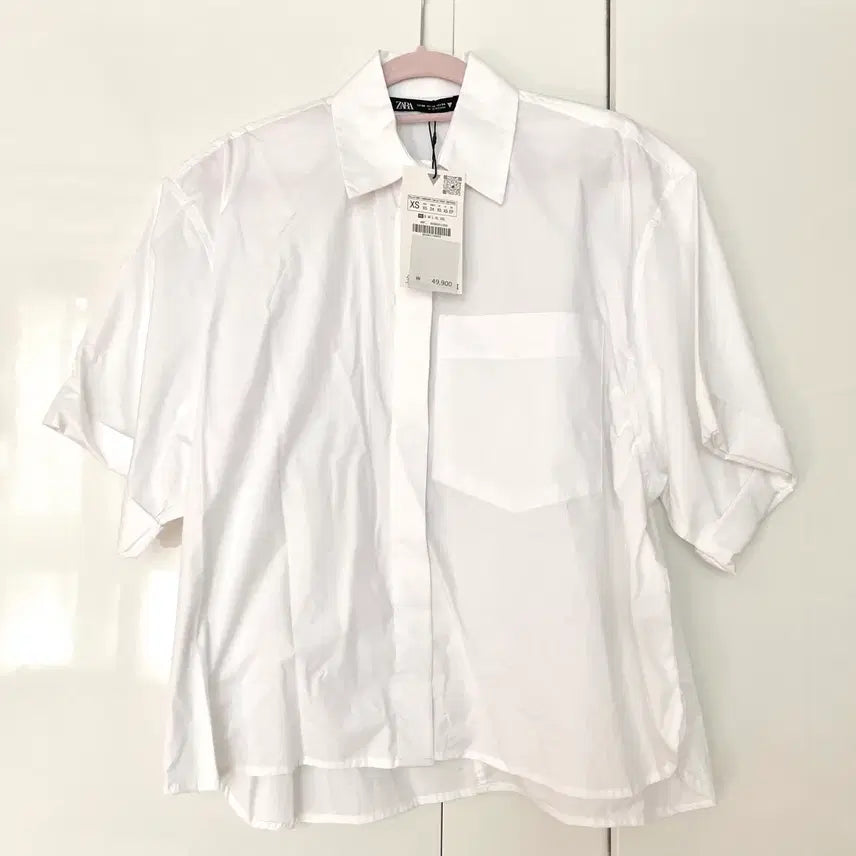 [BUNJANG] Zara NewJeans Bubble Gum MV White Shirt XS / 택달린 새상품 ZARA XS 뉴진스 버블검 뮤직비디오 화이트 자라 셔츠