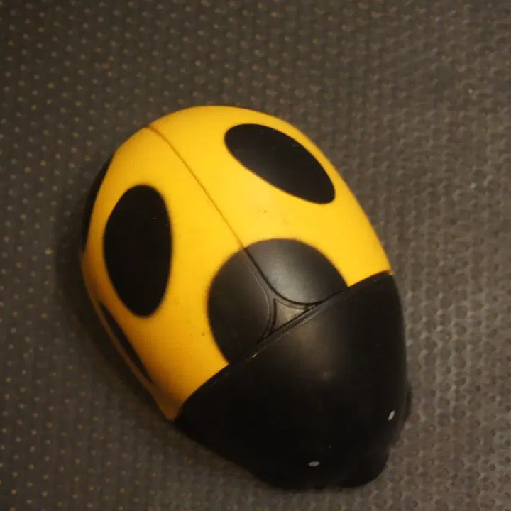 [BUNJANG] Vintage Ladybug Mini Vacuum Cleaner Classic Toy / 빈티지 무당벌레미니청소기 고전완구 고전장난감 빈티지장난감UU