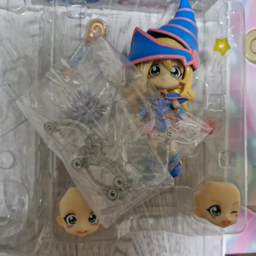 [BUNJANG] Kotobukiya Yu-Gi-Oh! Black Magician Girl Qposket Nendoroid Figure / 코토부키야 유희왕 블랙매지션걸 피규어 큐포쉬 넨도로이드