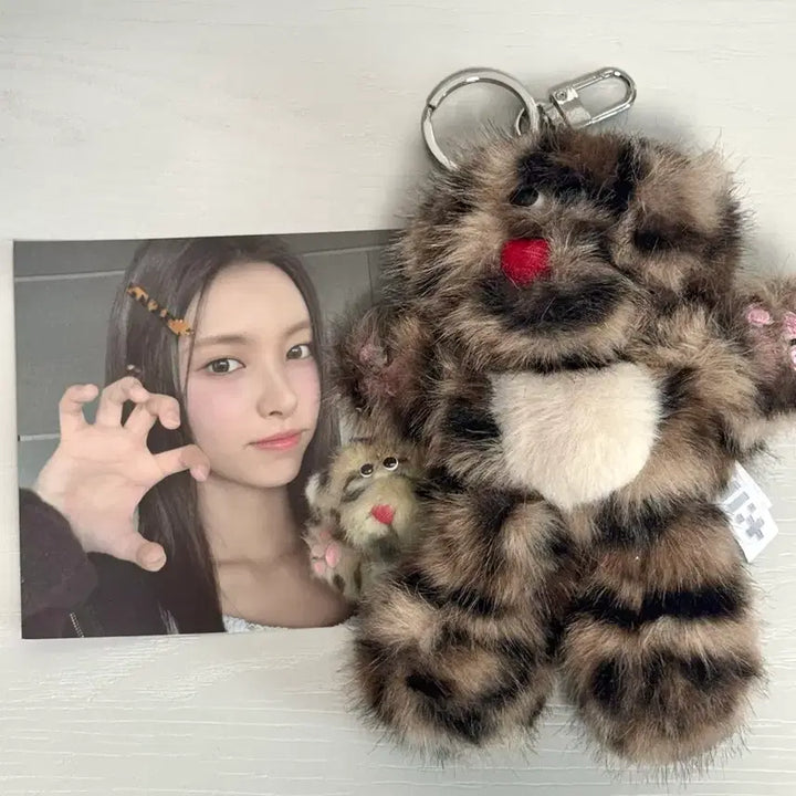 [BUNJANG] ILLIT 1st Anniversary Deallit Plush Keyring Yoonah / 아일릿 1주년 기념 디어릿 인형