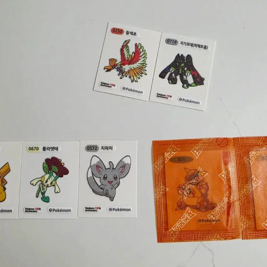 [BUNJANG] Pokemon Stickers Bundle Set / 포켓몬 띠부씰 일괄 (피카츄,지가르데, 칠색조등)
