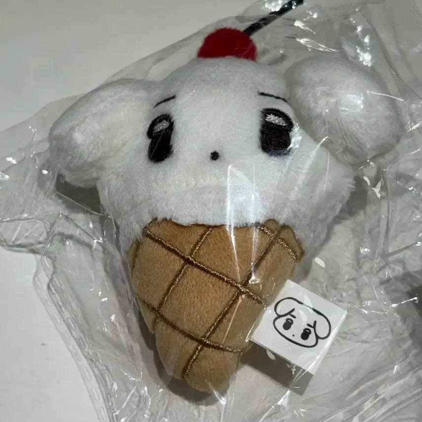 [BUNJANG] aespa Winter Ice Cream Stuffed Doll / 에스파 윈터 아이스크림 직직이 인형 판매
