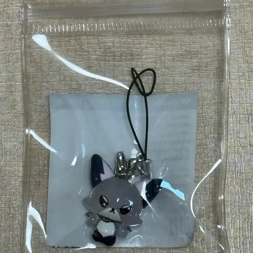[BUNJANG] Xdinary Heroes Mini Charm Bundle Set / 엑스디너리 몬스터즈 미니 참 폭드