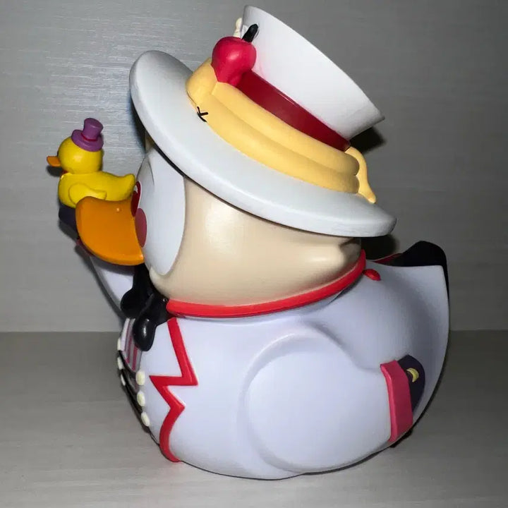 [BUNJANG] Helluva Boss Lucifer Morningstar Rubber Duck Figure / 해즈빈 호텔 루시퍼 모닝스타 TUBBZ 러버덕 피규어