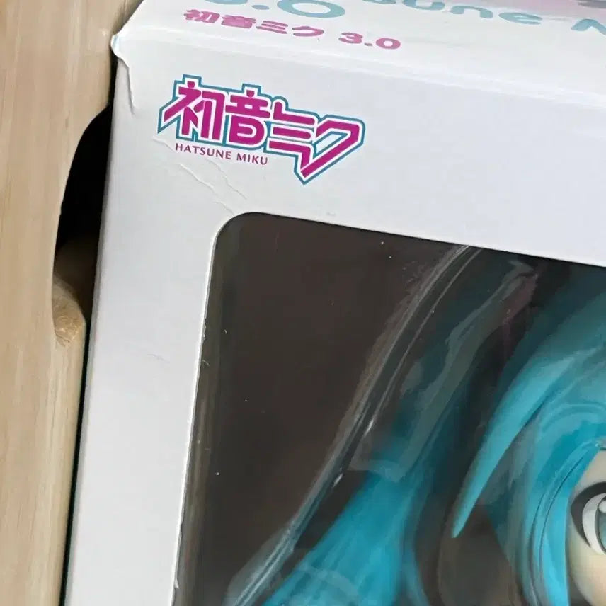 [BUNJANG] Good Smile Company Hatsune Miku 3.0 Nendoroid / 바로 구매 가능 굿스마일 컴퍼니 하츠네 미쿠 3.0 넨도로이드
