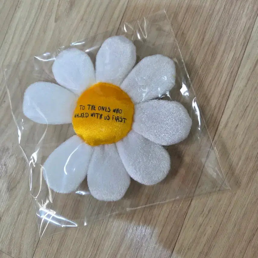 [BUNJANG] Pamieon Toy Story Daisy Keychain / 파미원 토이스토리 데이지