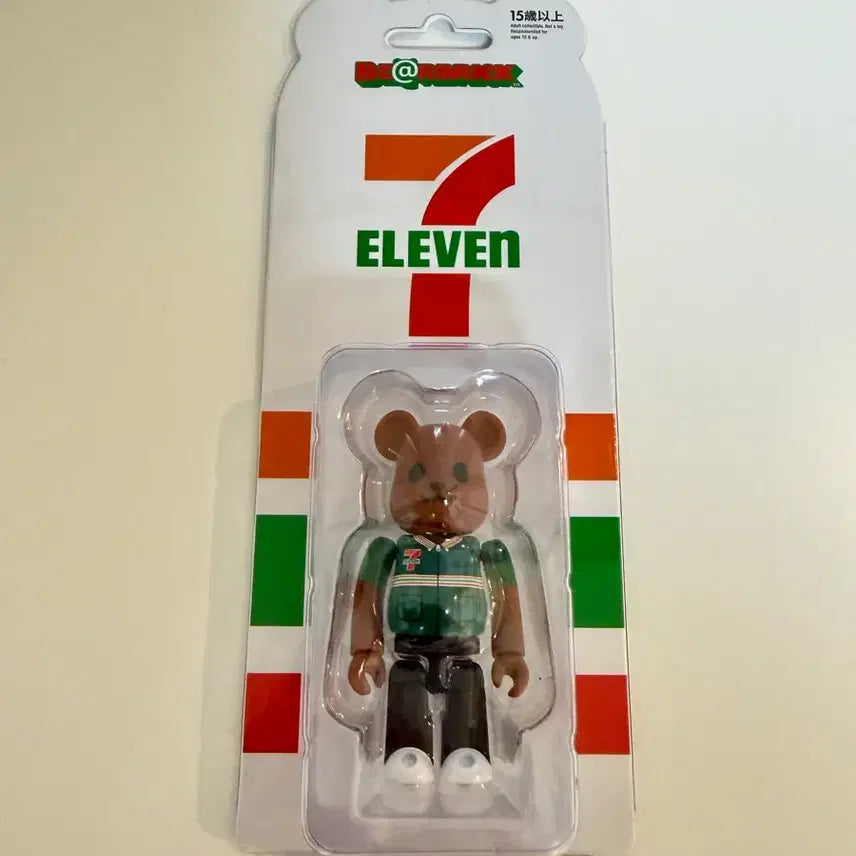 [BUNJANG] Seven Eleven Bearbrick Figure / 세븐일레븐 베어브릭 피규어
