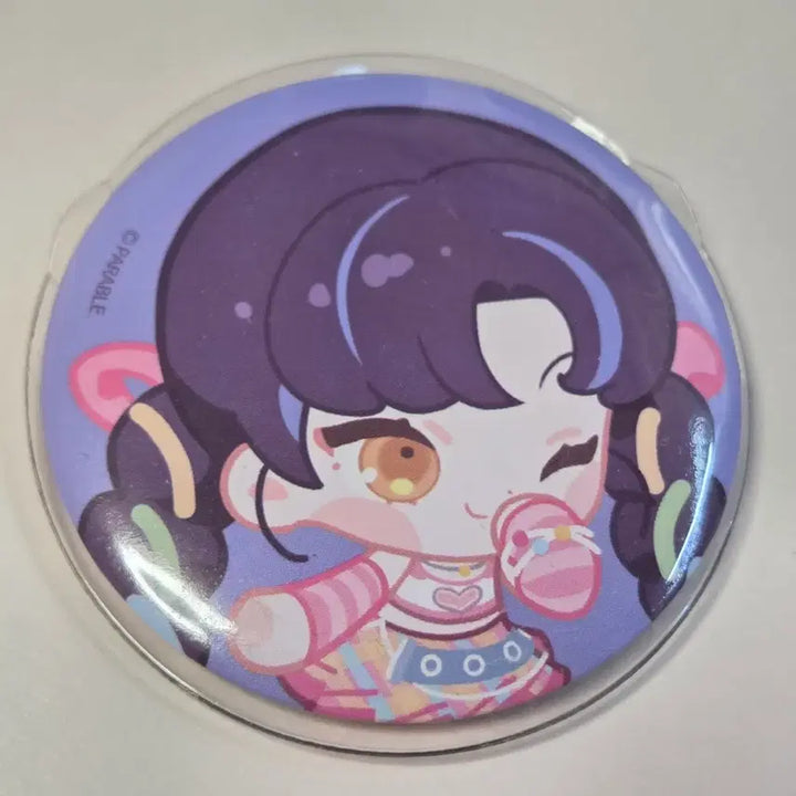 [BUNJANG] Isegye Idol (Ishye Idol) The Hyundai Pop-Up Store Can Badge Set (Jingburger, Lilpa) / 이세계아이돌 이세돌 이세팝 더현대 팝업 캔뱃지 징버거 릴파 이타백