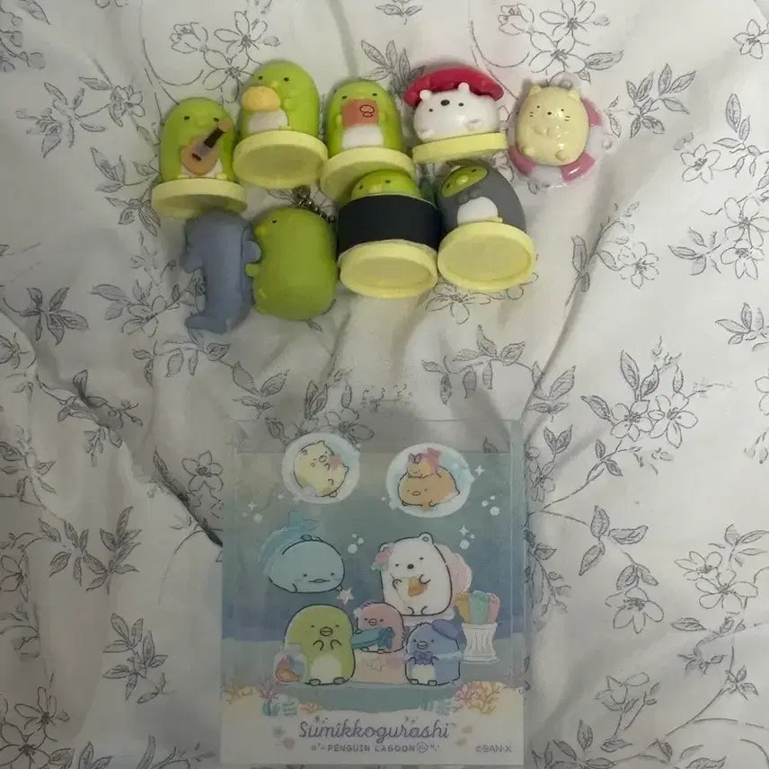 [BUNJANG] Sumikko Gurashi Penguin Lucky Draw Figure Bundle / 스미코구라시 짭펭 가챠피규어 일괄