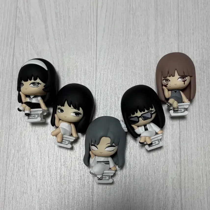 [BUNJANG] Junji Ito Tomie Figure Bundle Set (Includes Secret) / 이토준지 토미에 피규어 시크릿 포함 일괄