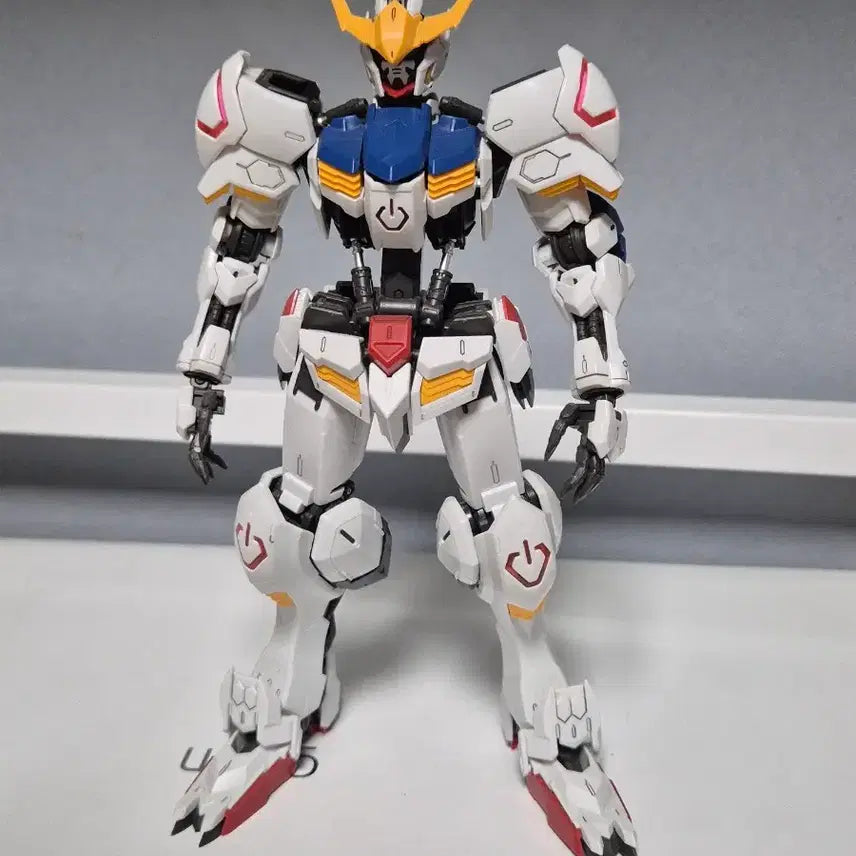 [BUNJANG] Master Grade Barbatos (Gundam) Snap-Fit Assembly + Panel Lining / mg 발바토스 가조립 +먹선