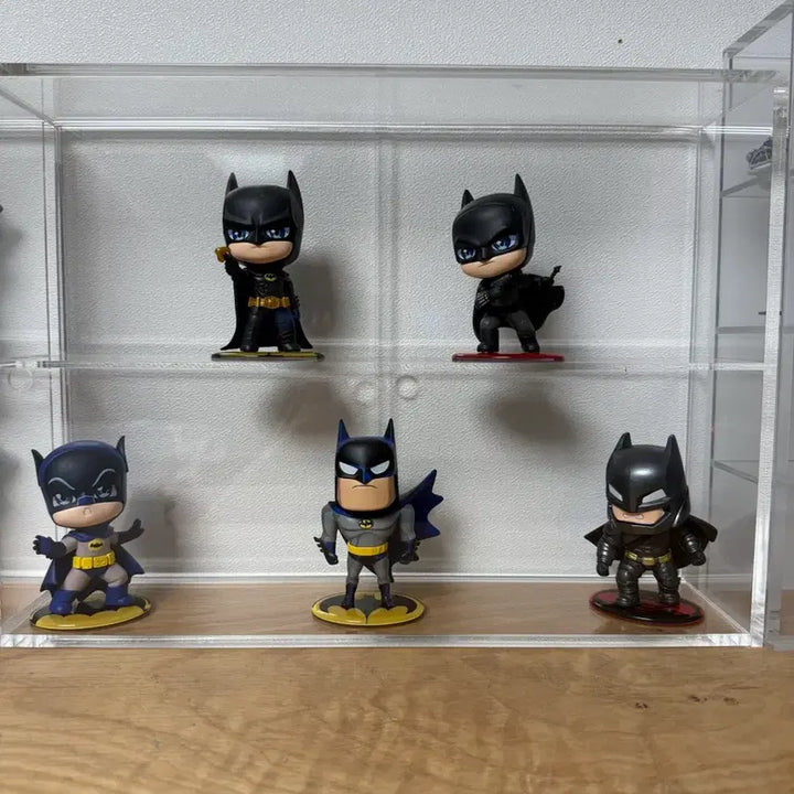 [BUNJANG] Pop Mart Batman &amp; Batmobile Set / 팝마트 배트맨,배트모빌 세트