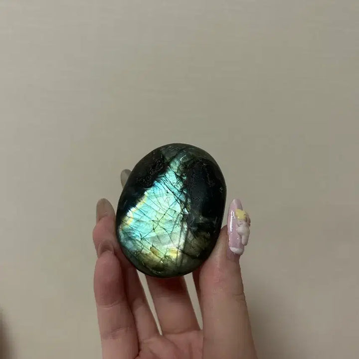 [BUNJANG] Labradorite Palm Stone Raw Gemstone / 라브라도라이트 팜스톤 원석