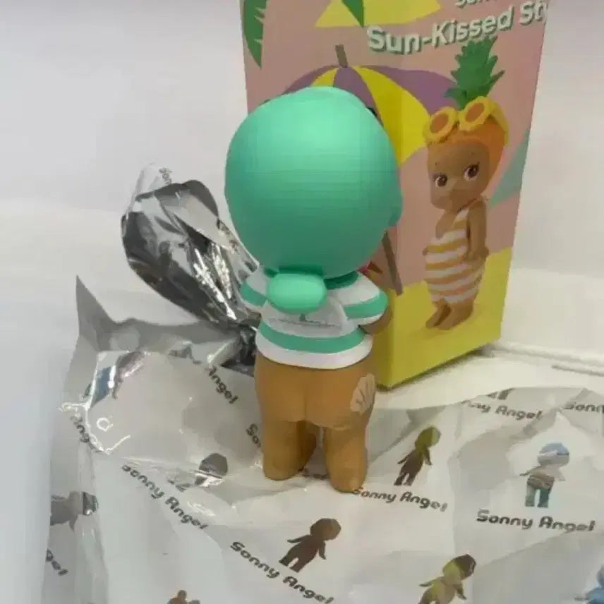 [BUNJANG] Sonny Angel Summer Vacation Series Sunkissed Manatee / 소니엔젤 신상 썸머 베케이션 선키스드 매너티 원가이하 가격내림x