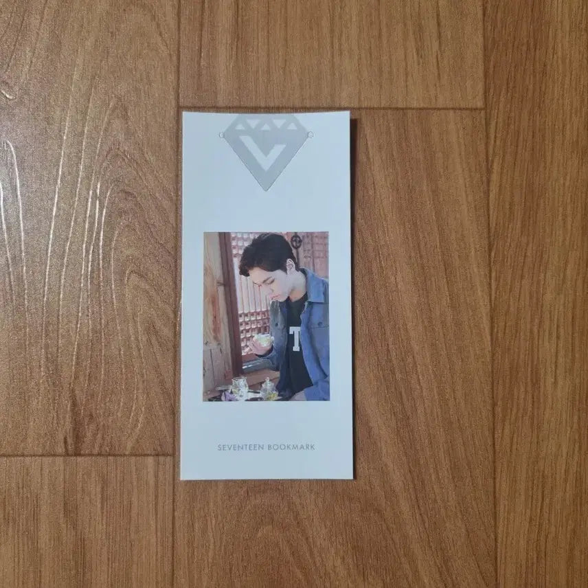 [BUNJANG] SEVENTEEN Pretty U Vernon Bookmark / 세븐틴 예쁘다 버논 북마크